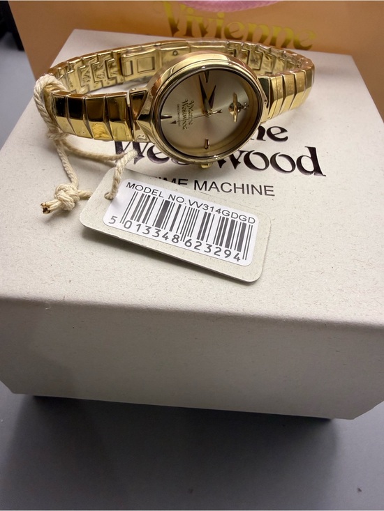 Vivienne Westwood Gold-Tone Oval Link Bracelet Watch